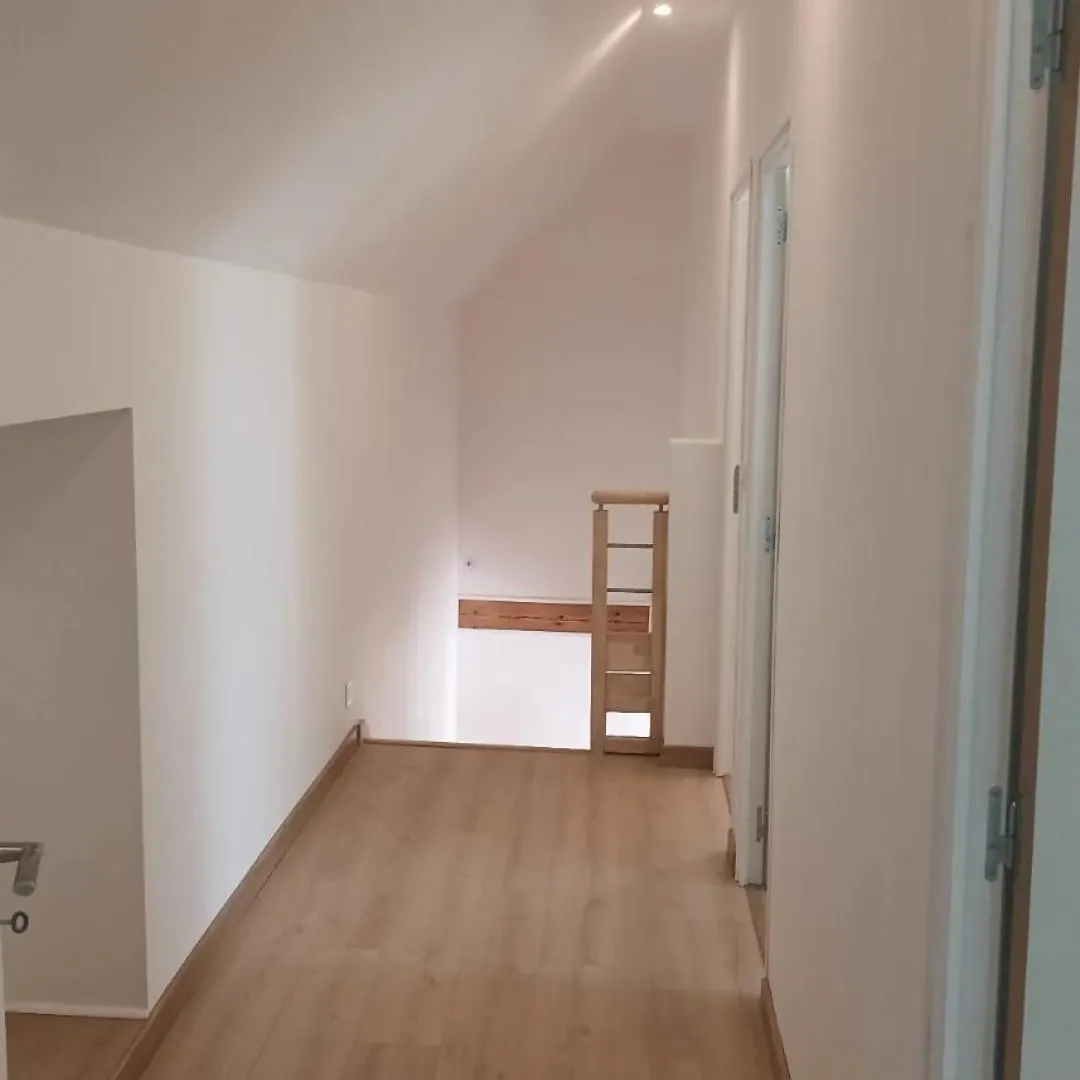 Maison Spacieuse Avec Terrasse Exterieure Gouesnach